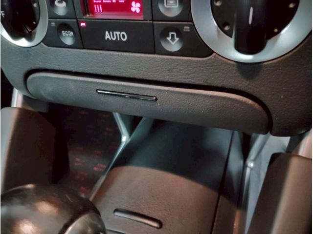 TTクーペ 1.8T 車検整備付/修復歴無/禁煙/ハーフレザー/ETC/17AW/キーレス/オートエアコン/HID/MTモード付AT/シートヒーター(31枚目)