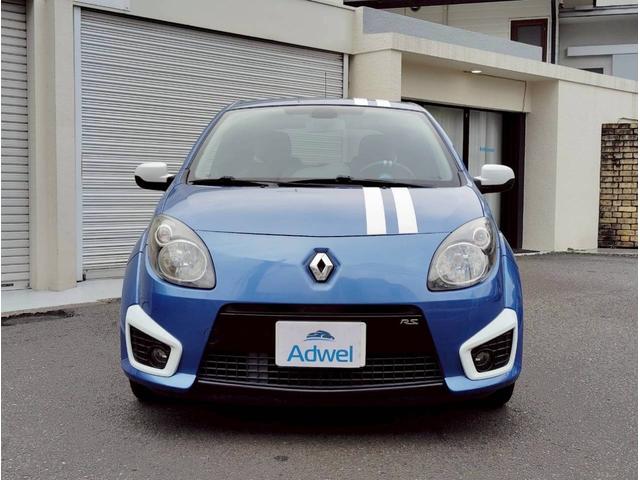 トゥインゴ ゴルディーニ　ルノー・スポール　点検整備付／スペアキー／ＥＴＣ／左ハンドル／ＭＴ／黒革シート／禁煙／修復歴なし／１７ＡＷ／ナビ・ワンセグ／オートエアコン／クルーズコントロール／バックカメラ／ＦＵＪＩＴＳＵＢＯマフラー／新品バッテリー（10枚目）