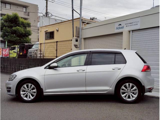 ゴルフ TSIコンフォートラインブルーモーションテクノロジー 点検整備付/スペアキー/ETC/アダプティブクルーズコントロール/オートライト/Bluetooth/禁煙/ナビ/HIDヘッドライト/バックカメラ/左右独立AC/16AW/取説/記録簿(4枚目)