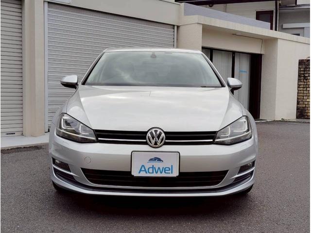 ゴルフ TSIコンフォートラインブルーモーションテクノロジー 点検整備付/スペアキー/ETC/アダプティブクルーズコントロール/オートライト/Bluetooth/禁煙/ナビ/HIDヘッドライト/バックカメラ/左右独立AC/16AW/取説/記録簿(10枚目)