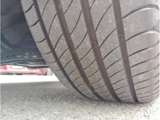 ゴルフ TSIコンフォートラインブルーモーションテクノロジー 点検整備付/スペアキー/ETC/アダプティブクルーズコントロール/オートライト/Bluetooth/禁煙/ナビ/HIDヘッドライト/バックカメラ/左右独立AC/16AW/取説/記録簿(15枚目)