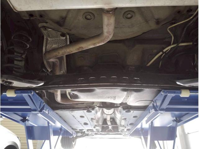 ゴルフ TSIコンフォートラインブルーモーションテクノロジー 点検整備付/スペアキー/ETC/アダプティブクルーズコントロール/オートライト/Bluetooth/禁煙/ナビ/HIDヘッドライト/バックカメラ/左右独立AC/16AW/取説/記録簿(17枚目)