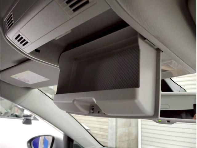 ゴルフ TSIコンフォートラインブルーモーションテクノロジー 点検整備付/スペアキー/ETC/アダプティブクルーズコントロール/オートライト/Bluetooth/禁煙/ナビ/HIDヘッドライト/バックカメラ/左右独立AC/16AW/取説/記録簿(41枚目)