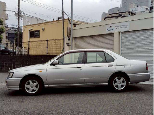 ブルーバード ２．０ＳＳＳ　ＳＲ２０　ワンオーナー　電格ミラー　ＡＢＳ　Ｗエアバッグ　禁煙車　車検整備付き　ネオクラシック（4枚目）