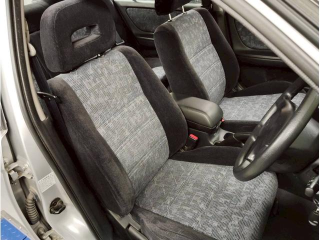 ブルーバード ２．０ＳＳＳ　ＳＲ２０　ワンオーナー　電格ミラー　ＡＢＳ　Ｗエアバッグ　禁煙車　車検整備付き　ネオクラシック（21枚目）