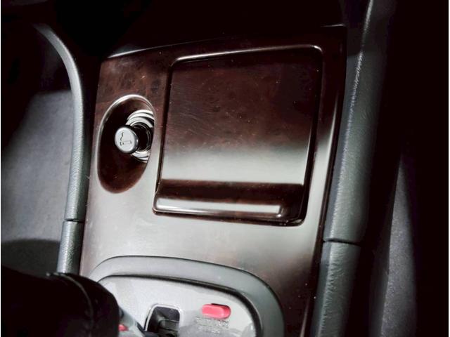 ブルーバード ２．０ＳＳＳ　ＳＲ２０　ワンオーナー　電格ミラー　ＡＢＳ　Ｗエアバッグ　禁煙車　車検整備付き　ネオクラシック（29枚目）