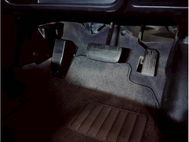 ブルーバード ２．０ＳＳＳ　ＳＲ２０　ワンオーナー　電格ミラー　ＡＢＳ　Ｗエアバッグ　禁煙車　車検整備付き　ネオクラシック（36枚目）