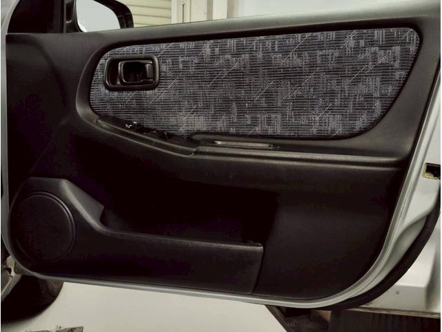 ブルーバード ２．０ＳＳＳ　ＳＲ２０　ワンオーナー　電格ミラー　ＡＢＳ　Ｗエアバッグ　禁煙車　車検整備付き　ネオクラシック（46枚目）