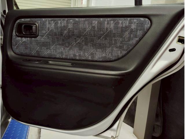 ブルーバード ２．０ＳＳＳ　ＳＲ２０　ワンオーナー　電格ミラー　ＡＢＳ　Ｗエアバッグ　禁煙車　車検整備付き　ネオクラシック（48枚目）