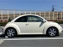 VOLKSWAGEN NEW BEETLE