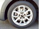 １６インチアルミホイール。