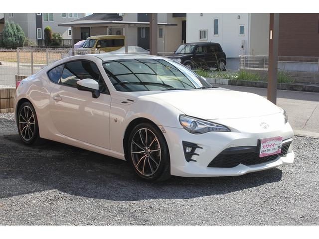 ８６ ＧＴ　修復歴無し・３年保証・６速マニュアル・禁煙車・ＨＫＳ車高調・純正ナビ・バックモニター・スマートキー・オートクルーズコントロール・ＬＥＤヘッドライト・ＥＴＣ２．０・純正アルミ・ＬＥＤフォグ・ＵＳＢ（2枚目）