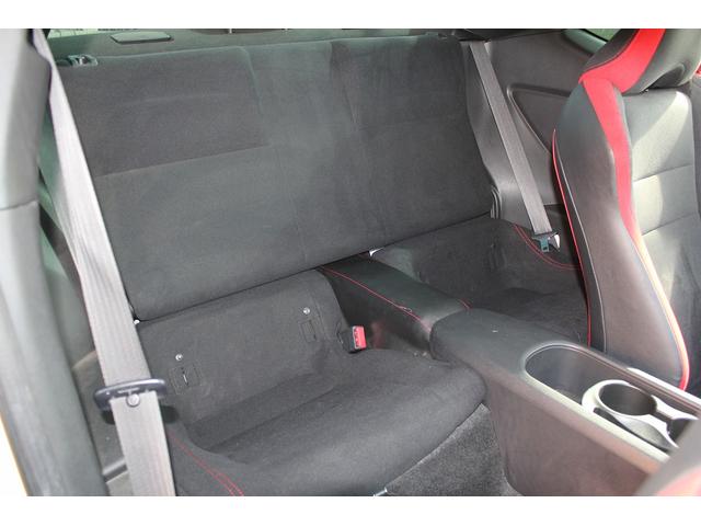 ８６ ＧＴ　修復歴無し・３年保証・６速マニュアル・禁煙車・ＨＫＳ車高調・純正ナビ・バックモニター・スマートキー・オートクルーズコントロール・ＬＥＤヘッドライト・ＥＴＣ２．０・純正アルミ・ＬＥＤフォグ・ＵＳＢ（10枚目）