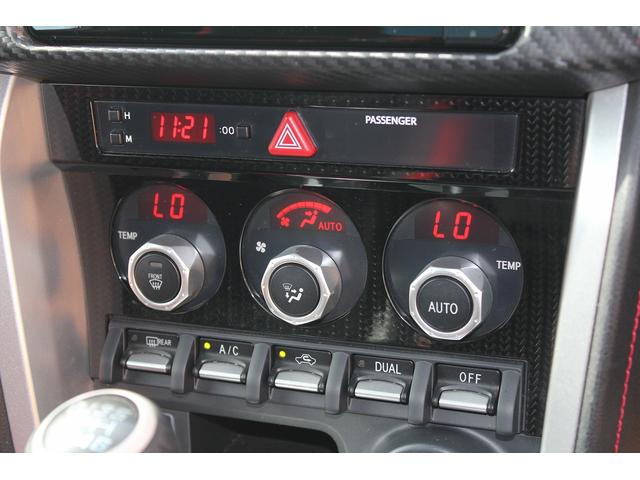 ８６ ＧＴ　修復歴無し・３年保証・６速マニュアル・禁煙車・ＨＫＳ車高調・純正ナビ・バックモニター・スマートキー・オートクルーズコントロール・ＬＥＤヘッドライト・ＥＴＣ２．０・純正アルミ・ＬＥＤフォグ・ＵＳＢ（16枚目）