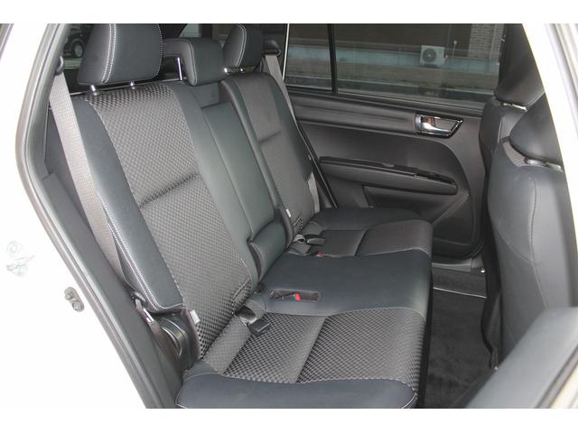 カローラフィールダー ハイブリッドG ダブルバイビー 修復歴無し・3年保証・中期モデル・禁煙車・TRDエアロ・トヨタセーフティセンス・ドラレコ・スマートキー・プッシュスタート・LEDヘッドライト・純正ナビ・バックモニター・純正アルミ・シートヒータ・記録簿(10枚目)