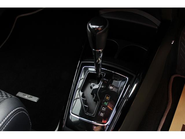 カローラフィールダー ハイブリッドG ダブルバイビー 修復歴無し・3年保証・中期モデル・禁煙車・TRDエアロ・トヨタセーフティセンス・ドラレコ・スマートキー・プッシュスタート・LEDヘッドライト・純正ナビ・バックモニター・純正アルミ・シートヒータ・記録簿(18枚目)