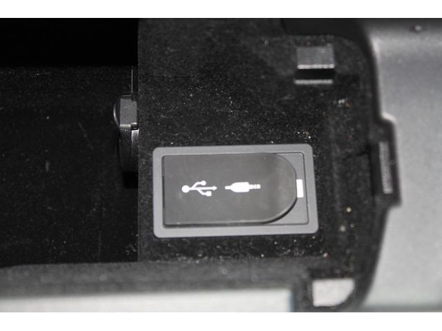 ＩＳ ＩＳ２００ｔ　Ｆスポーツ　修復歴無し・３年保証・後期モデル・禁煙車・新品コーティング施工済・赤シート・純正ワイドナビ・レクサスセーフティシステムプラス・純正ドライブレコーダー・シートヒーター・３眼ＬＥＤライト・ＢＳＭ・ＥＴＣ（31枚目）