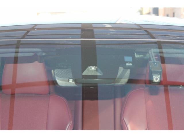 ＩＳ ＩＳ２００ｔ　Ｆスポーツ　修復歴無し・３年保証・後期モデル・禁煙車・新品コーティング施工済・赤シート・純正ワイドナビ・レクサスセーフティシステムプラス・純正ドライブレコーダー・シートヒーター・３眼ＬＥＤライト・ＢＳＭ・ＥＴＣ（40枚目）