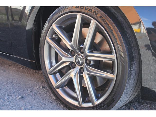 ＩＳ ＩＳ２００ｔ　Ｆスポーツ　修復歴無し・３年保証・後期モデル・禁煙車・新品コーティング施工済・赤シート・純正ワイドナビ・レクサスセーフティシステムプラス・純正ドライブレコーダー・シートヒーター・３眼ＬＥＤライト・ＢＳＭ・ＥＴＣ（48枚目）