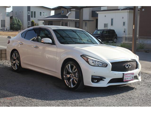 【３年保証】後期モデルのフーガが入庫しました！走行距離は少々多めに走っていますが大切に使われた様子がうかがえるほどきれいな状態です！後期モデルをお探しの方は必見です！お問い合わせお待ちしております！