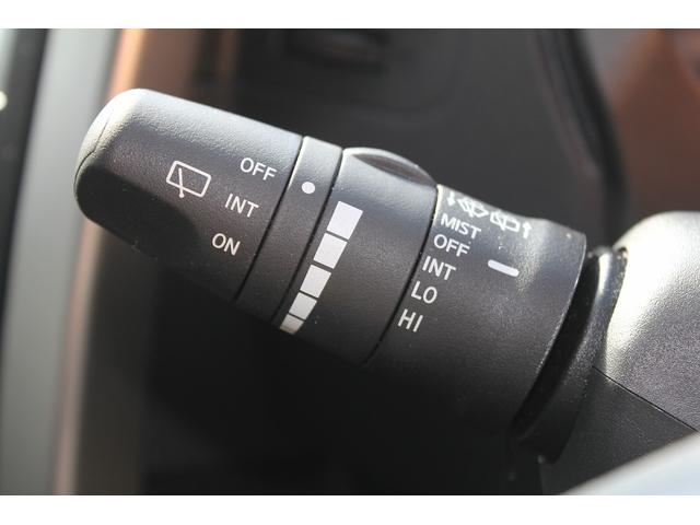 エクストレイル 20GT 修復歴無し・3年保証・後期モデル・禁煙車・切り替え式4WD・ターボチャージャー・純正18インチアルミホイール・純正ナビ・バックカメラ・インテリキー2本・全席シートヒーター・オートライト・整備記録保証書(19枚目)