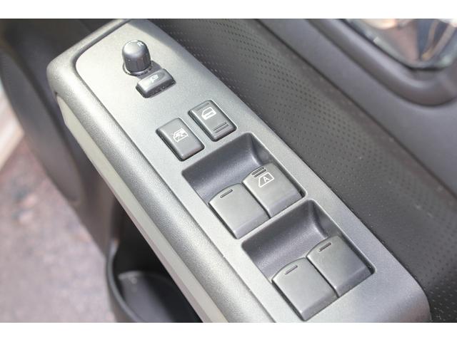 エクストレイル 20GT 修復歴無し・3年保証・後期モデル・禁煙車・切り替え式4WD・ターボチャージャー・純正18インチアルミホイール・純正ナビ・バックカメラ・インテリキー2本・全席シートヒーター・オートライト・整備記録保証書(25枚目)