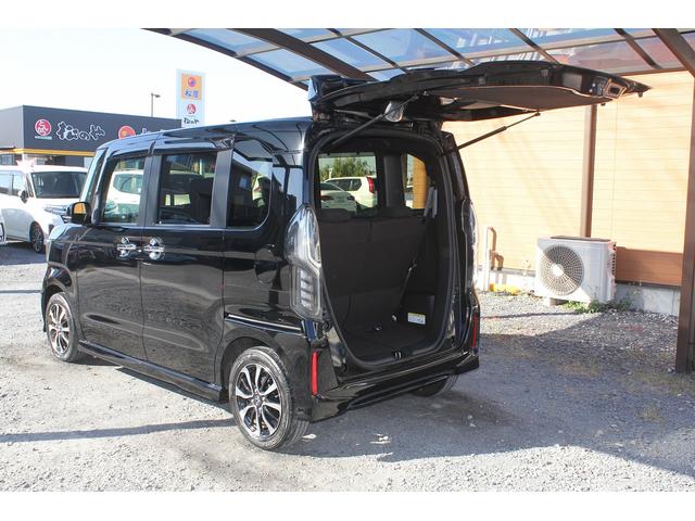Ｎ－ＢＯＸカスタム Ｇ・ＥＸホンダセンシング　修復歴無し・３年保証・禁煙車・助手席スーパーロングスライドシート・両側電動スライドドア・純正ナビ・バックモニター・スマートキー２本・レーダークルーズコントロール・ビルトインＥＴＣ・純正アルミ・記録簿（12枚目）