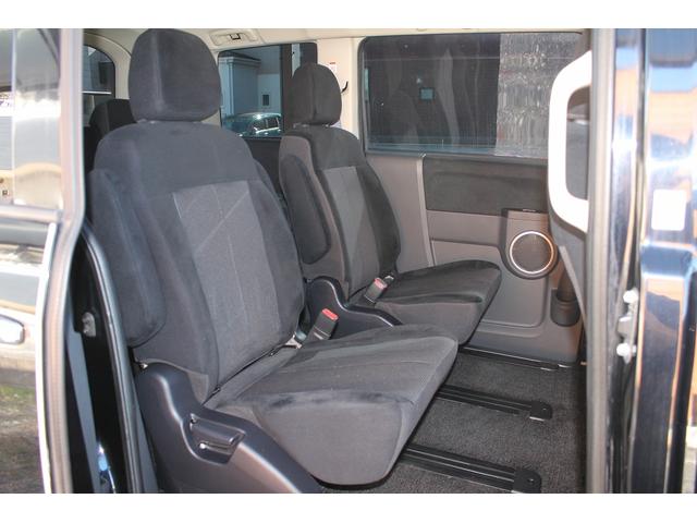 デリカＤ：５ ローデスト　Ｇ　パワーパッケージ　修復歴無し・禁煙車・後期モデル・７人乗りキャプテンシート・後席フリップダウンモニター・純正オプションＲＡＹＺ１８インチメッキアルミ・両側電動スライドドア・スマートキー・ローデストフルエアロ・ＥＴＣ（10枚目）