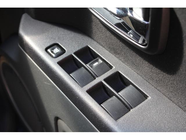 デリカＤ：５ ローデスト　Ｇ　パワーパッケージ　修復歴無し・禁煙車・後期モデル・７人乗りキャプテンシート・後席フリップダウンモニター・純正オプションＲＡＹＺ１８インチメッキアルミ・両側電動スライドドア・スマートキー・ローデストフルエアロ・ＥＴＣ（27枚目）