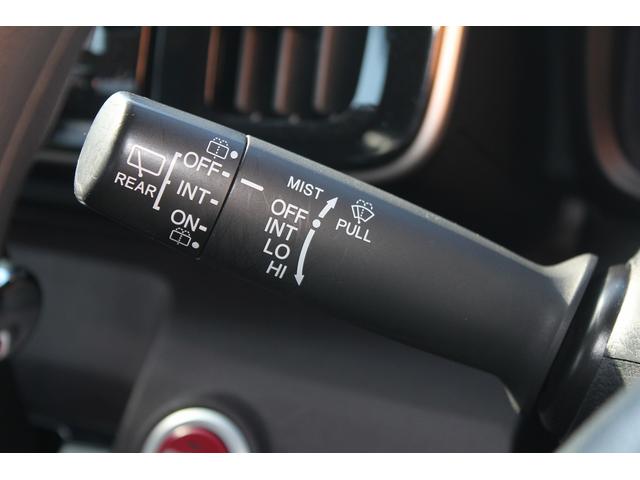 Ｎ－ＯＮＥ プレミアム　ツアラー　修復歴無し・３年保証・エンジンスターター・スマートキー・Ｔチェーン・純正ナビ・バックモニター・ＥＴＣ・ＨＩＤヘッド・フォグライト・ＥＣＯモード・Ｂｌｕｅｔｏｏｔｈオーディオ・オートライト・純正アルミ（19枚目）