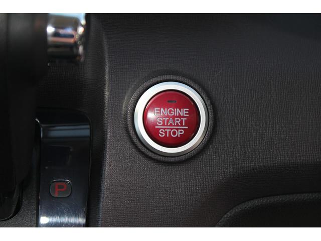 Ｎ－ＯＮＥ プレミアム　ツアラー　修復歴無し・３年保証・エンジンスターター・スマートキー・Ｔチェーン・純正ナビ・バックモニター・ＥＴＣ・ＨＩＤヘッド・フォグライト・ＥＣＯモード・Ｂｌｕｅｔｏｏｔｈオーディオ・オートライト・純正アルミ（22枚目）