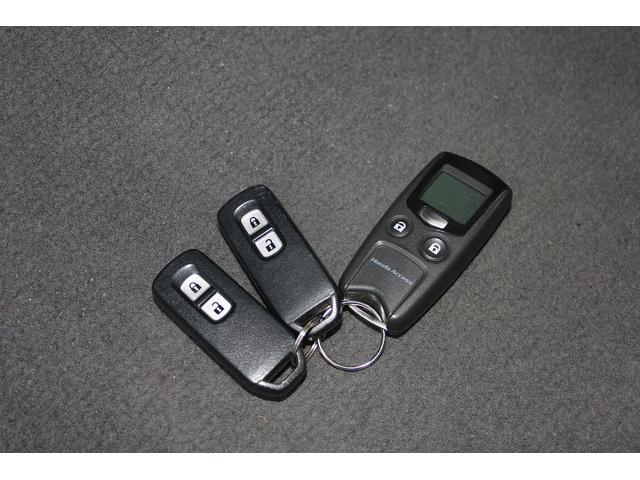 Ｎ－ＯＮＥ プレミアム　ツアラー　修復歴無し・３年保証・エンジンスターター・スマートキー・Ｔチェーン・純正ナビ・バックモニター・ＥＴＣ・ＨＩＤヘッド・フォグライト・ＥＣＯモード・Ｂｌｕｅｔｏｏｔｈオーディオ・オートライト・純正アルミ（31枚目）