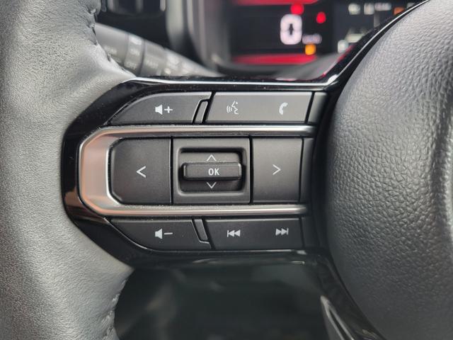 スペーシアカスタム ハイブリッドＸＳターボ　全方位モニター　禁煙　ＵＳＢ　シートヒーター　ステアリングヒーター　１オーナー　両側電動スライドドア　電動格納式ドアミラー　Ｂｌｕｅｔｏｏｔｈオーディオ　オートＬＥＤ　テレビ　フルフラット　フルセグ（18枚目）