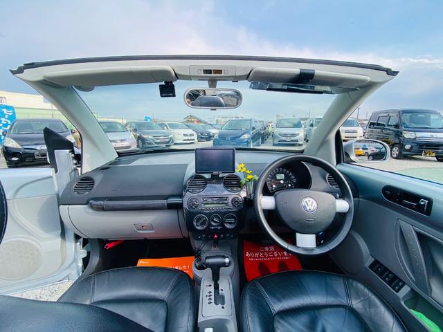 ニュービートルカブリオレ ベースグレード　本革シート　アルミホイール　ＥＴＣ　ポータブルナビ　運転席助手席エアバッグ　盗難防止システム（34枚目）
