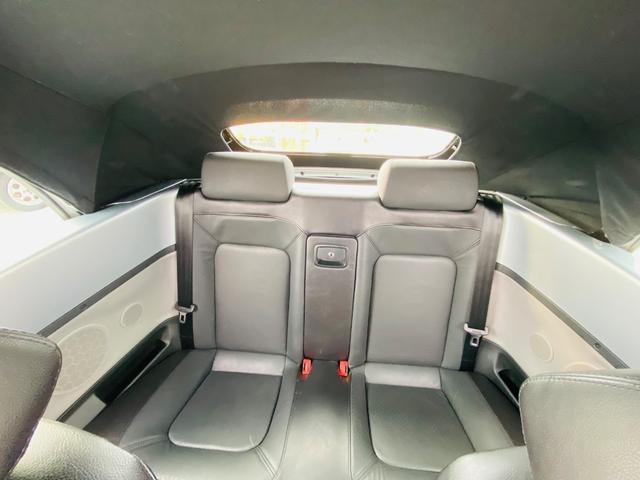 ニュービートルカブリオレ ベースグレード　本革シート　アルミホイール　ＥＴＣ　ポータブルナビ　運転席助手席エアバッグ　盗難防止システム（64枚目）