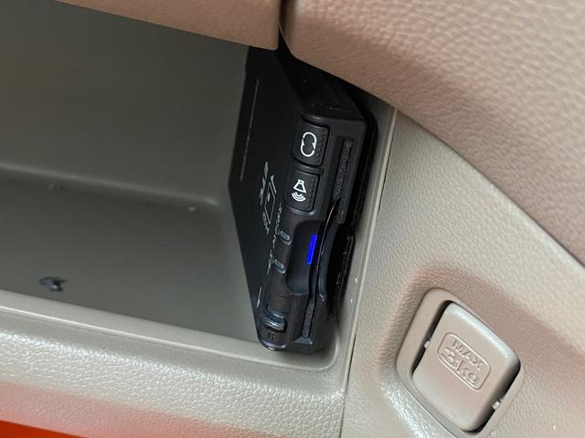 Ｎ－ＯＮＥ Ｇ・Ｌパッケージ　ナビ　ＴＶ　バックカメラ　ＥＴＣ　ＣＤ　ＤＶＤ　Ｂｌｕｅｔｏｏｔｈ接続　スマートキー　アイドリングストップ　ＨＩＤライト　盗難防止システム　衝突安全ボディ　運転席助手席エアバッグ（15枚目）