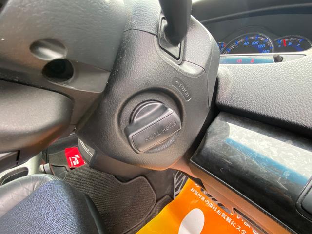 オデッセイ アブソルート　ナビ　バックカメラ　ＥＴＣ　アルミホイール　スマートキー　盗難防止システム　ＡＢＳ　エアバッグ（11枚目）