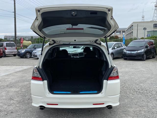 オデッセイ アブソルート　ナビ　バックカメラ　ＥＴＣ　アルミホイール　スマートキー　盗難防止システム　ＡＢＳ　エアバッグ（59枚目）