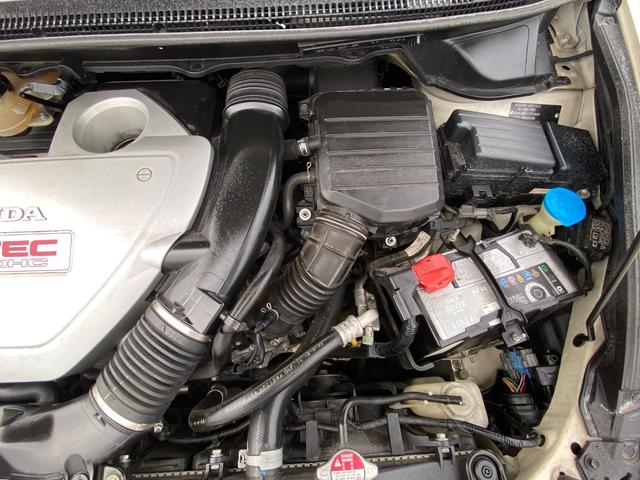 オデッセイ アブソルート　ナビ　バックカメラ　ＥＴＣ　アルミホイール　スマートキー　盗難防止システム　ＡＢＳ　エアバッグ（79枚目）