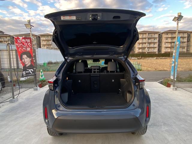 ヤリスクロス ハイブリッドＺ　ＥＴＣ　Ｂｌｕｅｔｏｏｔｈ　キーレスエントリー　スマートキー　４ＷＤ　パワーシート　シートヒーター　バックカメラ	全周囲カメラ　バックカメラ　全周囲カメラ　ＳＤナビ　ＵＳＢ入力端子（62枚目）