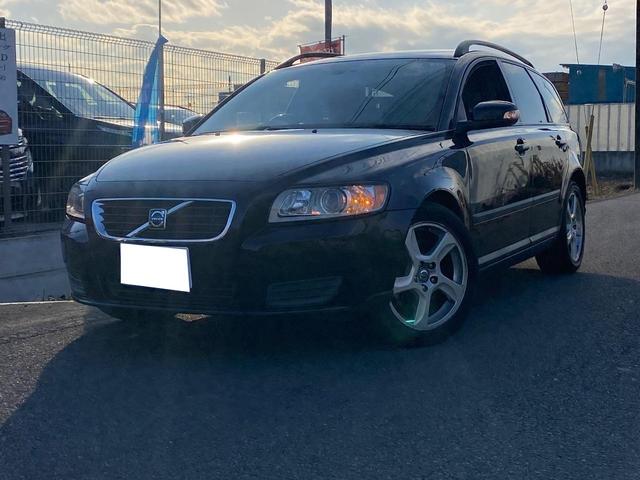 Ｖ５０ ２．４アクティブ　右ハンドル　ＣＤ　ＡＢＳ　盗難防止システム　運転席エアバッグ　助手席エアバッグ　サイドエアバッグ　エアコン　パワーステアリング　パワーウィンドウ　ＡＷ１６インチ（28枚目）