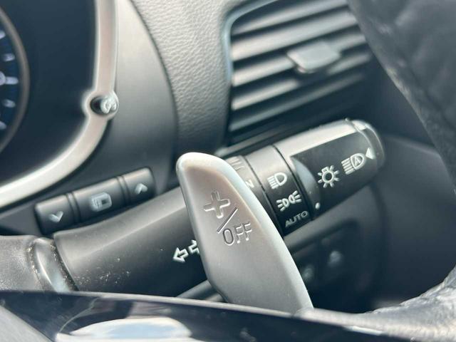 エクリプスクロスＰＨＥＶ Ｐ　ツインルーフ／Ａｐｐｌｅ　ＣａｒＰｌａｙ／ルーフレール／Ｓ－ＡＷＣ／ｅ－アシスト／アラウンドビューモニター／左右独立オートエアコン／シートヒーター／ハンドルヒーター／ダウンヒルアシストコントロール（17枚目）