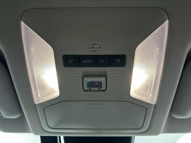 RAV4 ハイブリッドアドベンチャー オフロードパッケージII パノラミックビューモニター/デジタルインナーミラー/ラゲッジルーム/寒冷地仕様/コーナーセンサー/ブラインドスポットモニター/リアフォグランプ/合皮スポーティシート/純正ナビ/Bluetooth(19枚目)