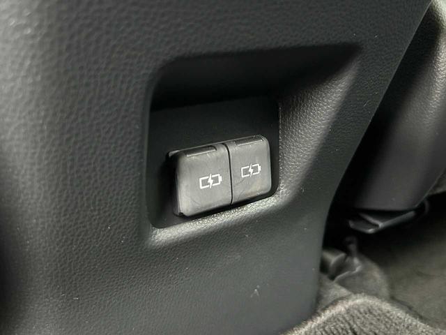 RAV4 ハイブリッドアドベンチャー オフロードパッケージII パノラミックビューモニター/デジタルインナーミラー/ラゲッジルーム/寒冷地仕様/コーナーセンサー/ブラインドスポットモニター/リアフォグランプ/合皮スポーティシート/純正ナビ/Bluetooth(30枚目)