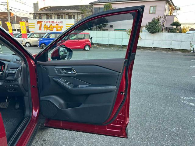 エクストレイル G e-4ORCE 純正12.3型ナビ/全周囲カメラ/プロパイロット/自動駐車システム/ハンズフリーバックドア/インテリジェントルームミラー/Apple CarPlay/前後ドラレコ/AC100V電源/ワンオーナー(20枚目)