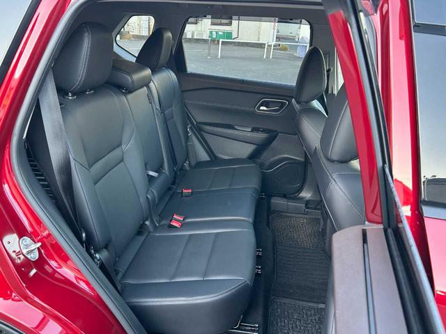 エクストレイル G e-4ORCE 純正12.3型ナビ/全周囲カメラ/プロパイロット/自動駐車システム/ハンズフリーバックドア/インテリジェントルームミラー/Apple CarPlay/前後ドラレコ/AC100V電源/ワンオーナー(22枚目)