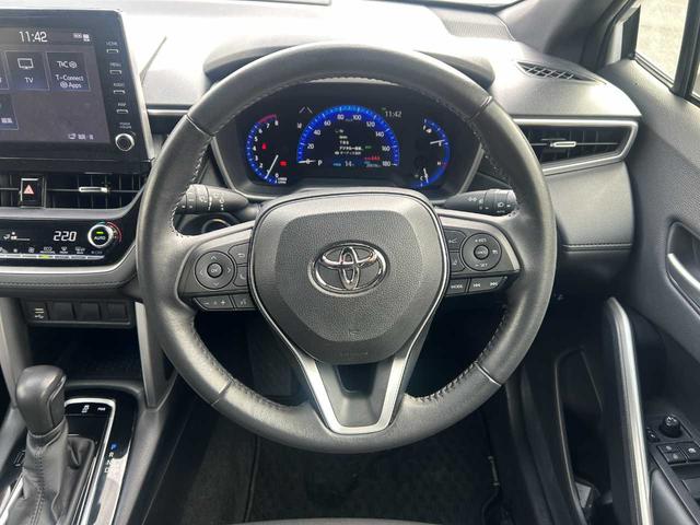 カローラクロス Ｓ　ＢＳＭ／純正９インチナビ／パノラミックビューモニター／フルセグ／ＡＣＣ／Ｔ－Ｃｏｎｎｅｃｔ／クリアランスソナー／衝突被害軽減／レーンキープ／横滑り防止／純正１７ＡＷ／ＥＴＣ２．０／前後ドラレコ／ＥＴＣ（14枚目）