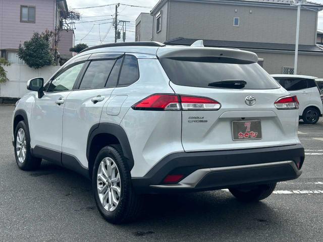 カローラクロス Ｓ　ＢＳＭ／純正９インチナビ／パノラミックビューモニター／フルセグ／ＡＣＣ／Ｔ－Ｃｏｎｎｅｃｔ／クリアランスソナー／衝突被害軽減／レーンキープ／横滑り防止／純正１７ＡＷ／ＥＴＣ２．０／前後ドラレコ／ＥＴＣ（35枚目）