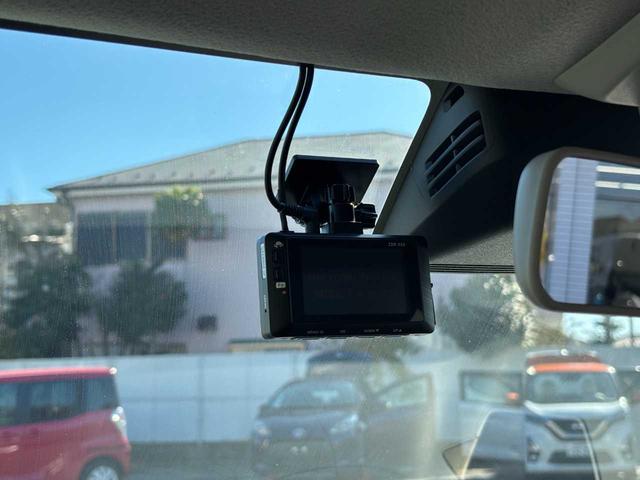 フレア ハイブリッドＸＳ　ＳＤナビ／全周囲カメラ／パーキングセンサー／ヘッドアップディスプレイ／フルセグＴＶ／衝突軽減／レーンキープ／横滑り防止／運転席シートヒーター／Ｂｌｕｅｔｏｏｔｈ／スマートキー／取扱説明書／保証書（17枚目）