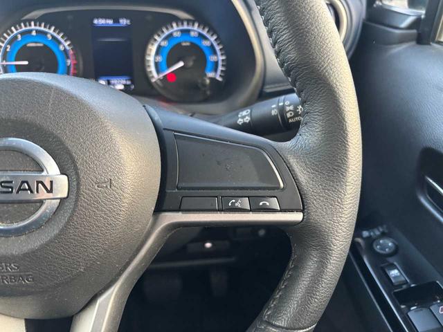 デイズ ハイウェイスター　Ｘ　純正ＳＤナビ／全周囲カメラ／禁煙車／フルセグＴＶ／クリアランスソナー／衝突軽減／レーンキープ／横滑り防止／純正ドラレコ／ＥＴＣ／Ｂｌｕｅｔｏｏｔｈ／スマートキー／取扱説明書／保証書／記録簿／スペアキー（12枚目）